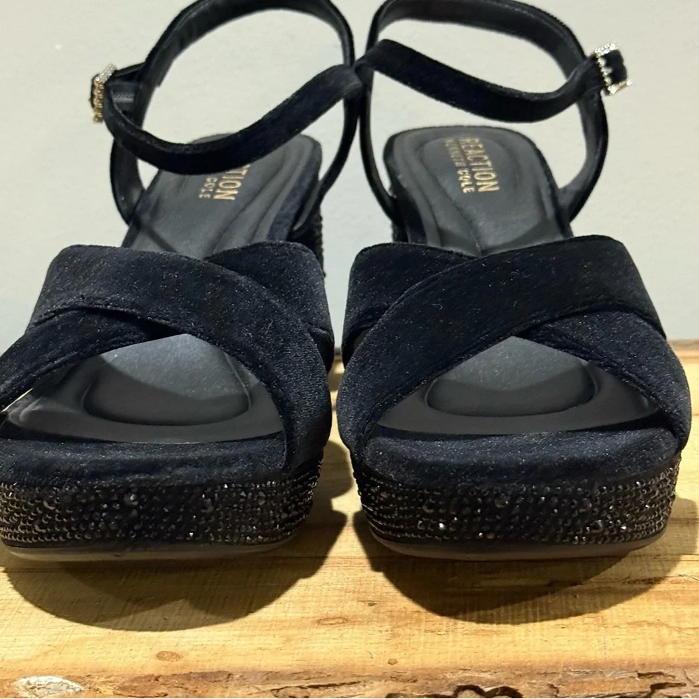 Kenneth Cole Reaction brand new